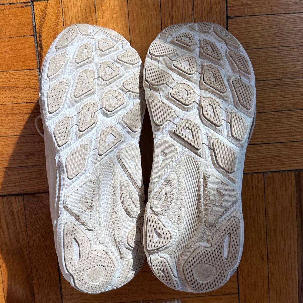 Hoka White Women's Performance Running Sneakers - Clifton 9 - Picture 5 of 6